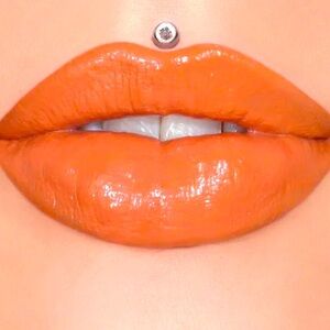 NIB - Jeffree Star Supreme Gloss - Nude Garden